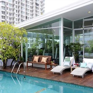 Sabai Sathorn Service Apartment